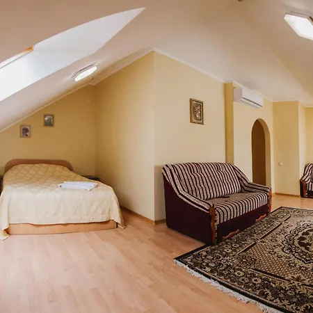 калина Hotel Truskawez